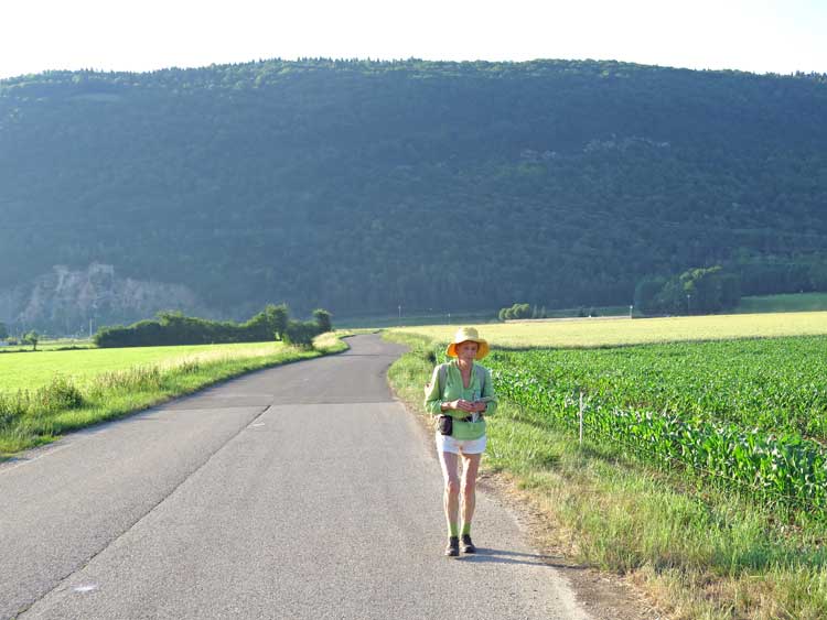 Walking in France: Surprisingly flat farmland