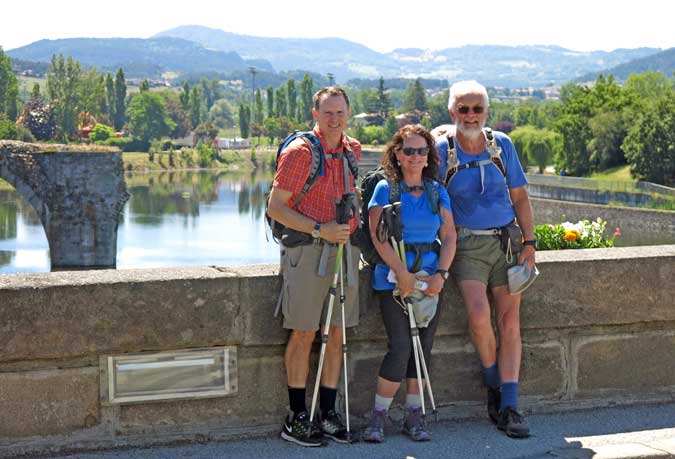 Walking in France: Crossing the Loire to enter le Puy