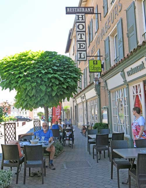 Walking in France: Lunch at the Hôtel des Voyageurs, Saint-Paulien - what a country to walk in!