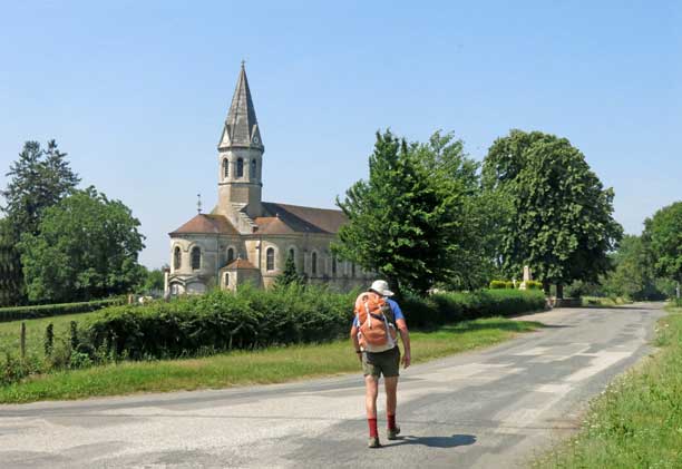 Walking in France: Almost there; the church of Saint-Bénigne near Pont-de-Vaux