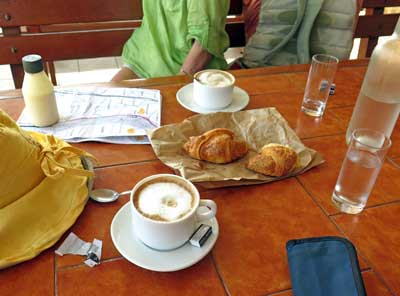Walking in France: ....for coffee and water, and two croissants because we could