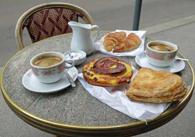 Walking in France: ....for breakfast