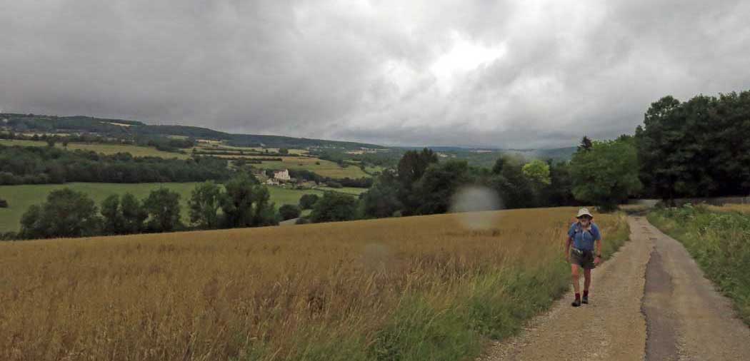 Walking in France: Rain again