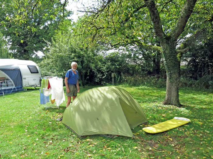 Walking in France: Amazingly, ninety minutes later, fully installed in the beautiful Treteau camping ground