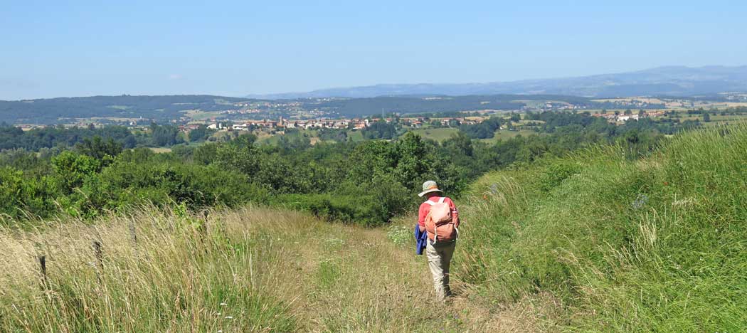 Walking in France: Descending to Chappes and the Allier