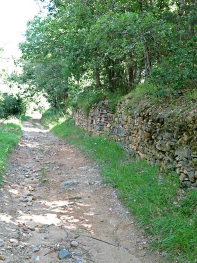 Walking in France: On an ancient road
