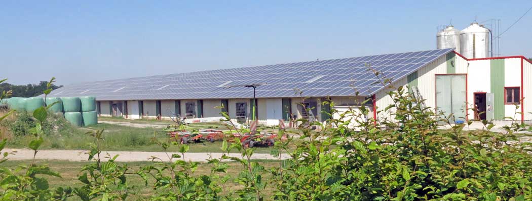 Walking in France: Enormous solar barn