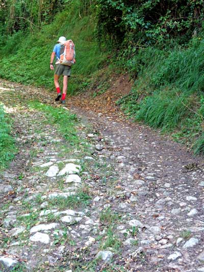 Walking in France: A stiff climb out of Ébreuil on the GR463