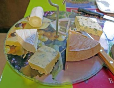 Walking in France: Then a plate of cheeses for third course