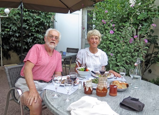 Walking in France: Two very contented diners at the end of their meal