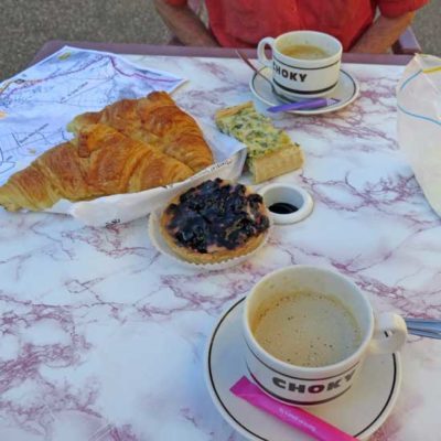 Walking in France: Breakfast in Chaulgnes