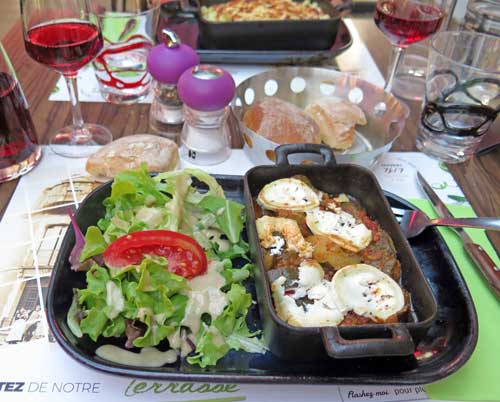 Walking in France: And a gratin de légumes for me