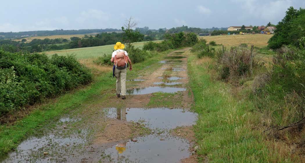 Walking in France: Approaching the farm