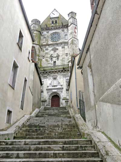 Walking in France: Staircase to the church