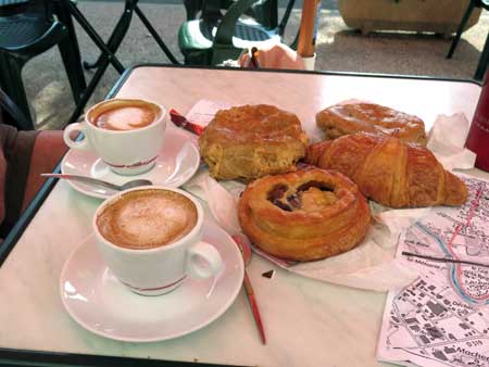 Walking in France: Breakfast in Gurgy