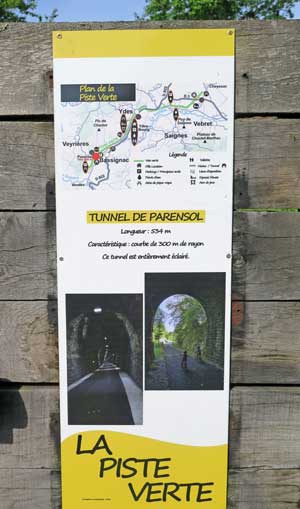 Walking in France: Arriving at the Tunnel de Parensol