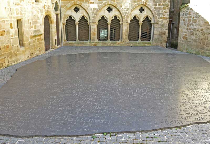 Walking in France: Figeac's large replica of the Rosetta Stone