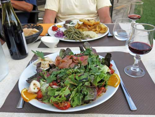 Walking in France: And mine; an enormous salad, full of seafood